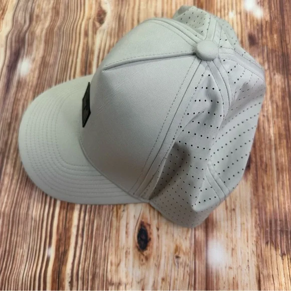 Tesla Aero Snapback Hat Light Gray - Picture 9 of 15